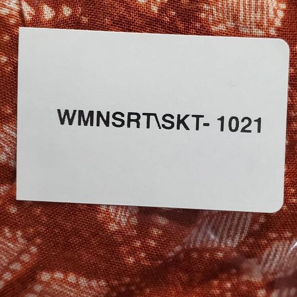 Maurices Women’s Maxi Skirt Size M Rust Geometric Boho Print 100% Rayon Side Zip - Picture 6 of 6